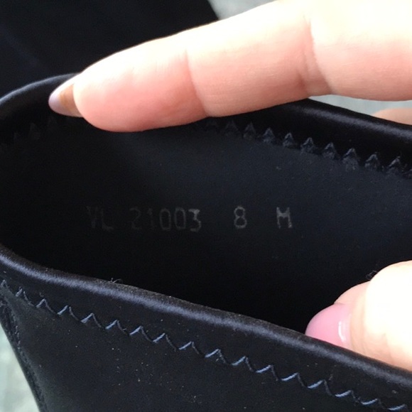 STUART WEITZMAN Boots - Dark Navy Blue Satin - Picture 4 of 4